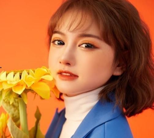 网红歌手女名字,揭秘网红歌手女名字背后的故事